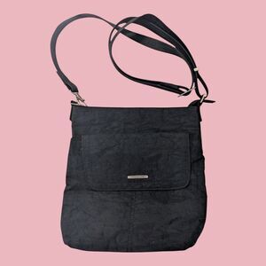 Travelon Anti-Theft Crinkle Small Flap Crossbody Bag Black Lightweight F12719
